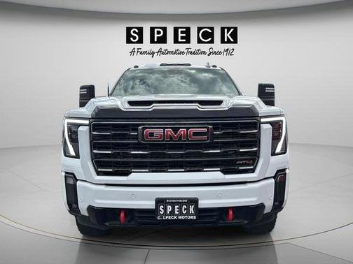 Summit White 2024 GMC Sierra 3500 AT4