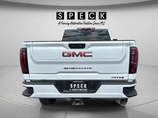 Summit White 2024 GMC Sierra 3500 AT4