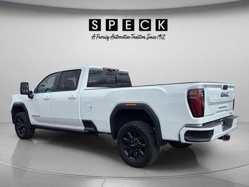 Summit White 2024 GMC Sierra 3500 AT4