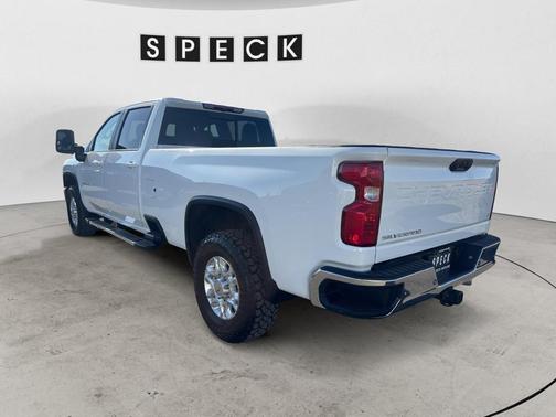 Summit White 2024 Chevrolet Silverado 3500 LT