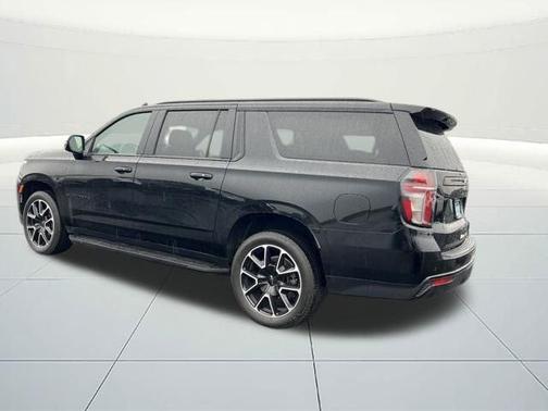 2024 Chevrolet Suburban RST