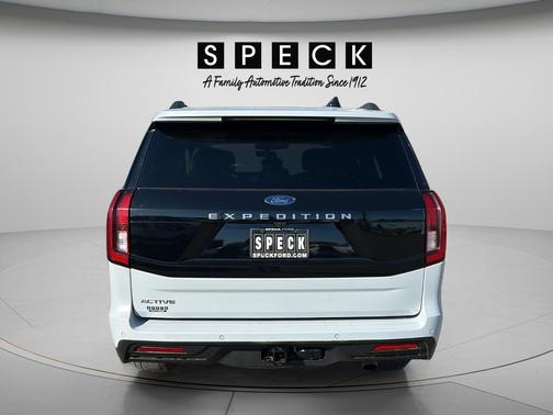 Silver Metallic 2025 Ford Expedition Active