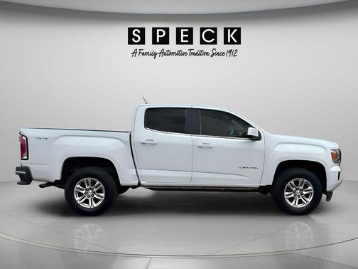 Summit White 2019 GMC Canyon SLE