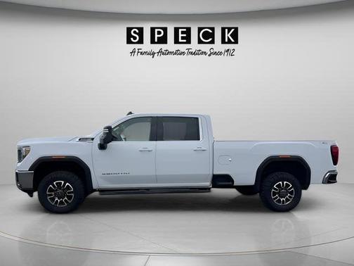 Summit White 2023 GMC Sierra 3500 SLE