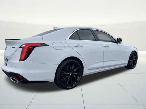 2024 Cadillac CT4 Luxury