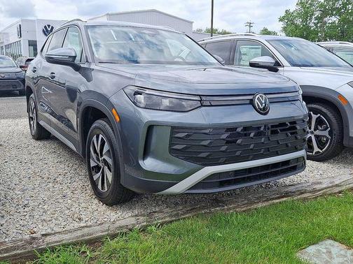2025 Volkswagen Tiguan 2.0T S 4MOTION