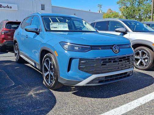 2025 Volkswagen Tiguan 2.0T SE