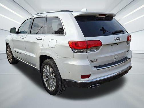 2018 Jeep Grand Cherokee Summit