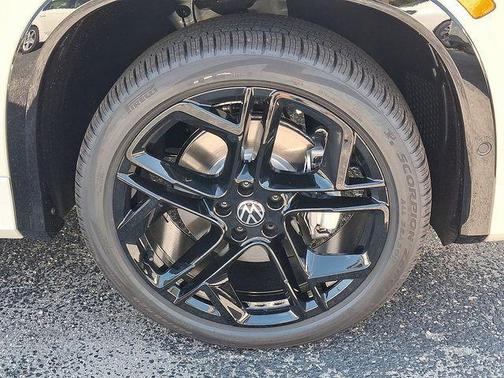 2025 Volkswagen Tiguan 2.0T SE R-Line Black 4MOTION