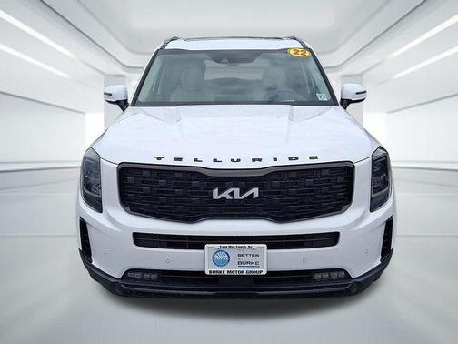 Glacial White Pearl 2022 Kia Telluride SX