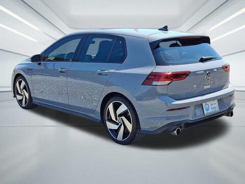 2022 Volkswagen Golf GTI 2.0T SE DSG