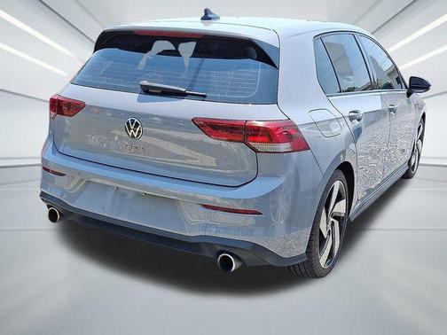 2022 Volkswagen Golf GTI 2.0T SE DSG