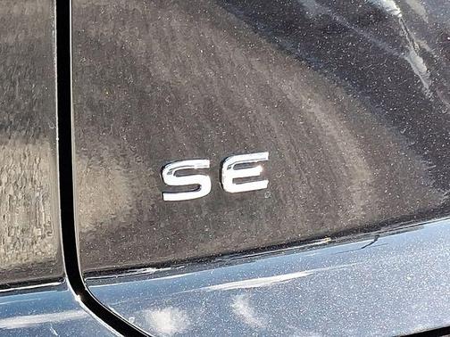 2026 Volkswagen Atlas Cross Sport 2.0T SE w/Technology 4MOTION