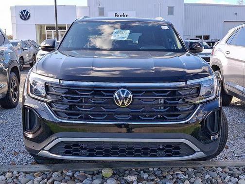 2026 Volkswagen Atlas Cross Sport 2.0T SE w/Technology 4MOTION