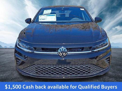 Deep Black Pearl 2026 Volkswagen Jetta 1.4T S