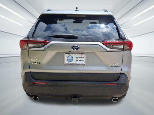 2021 Toyota RAV4 Hybrid XLE Premium