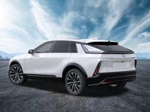 2025 Cadillac LYRIQ Sport