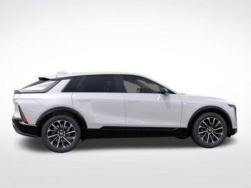 2025 Cadillac LYRIQ Sport