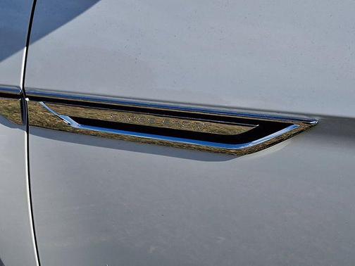 2026 Volkswagen Atlas Cross Sport 2.0T SE w/Technology 4MOTION