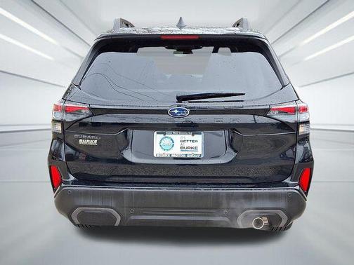 Crystal Black Silica 2025 Subaru Forester Limited