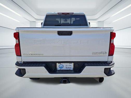 2022 Chevrolet Silverado 2500 High Country