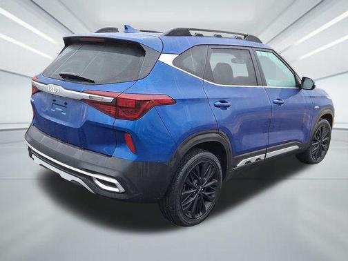 2022 Kia Seltos Nightfall