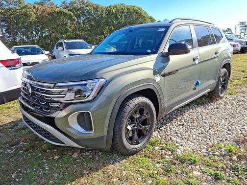 2026 Volkswagen Atlas 2.0T Peak Edition