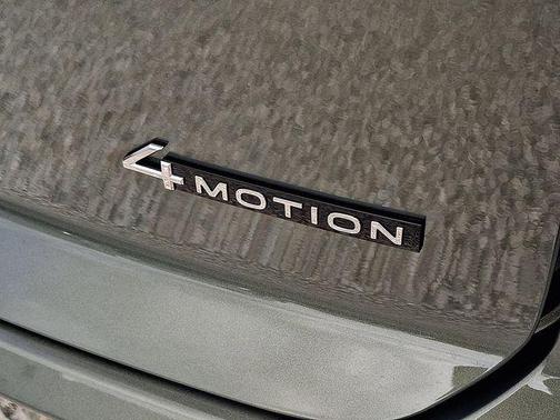 2026 Volkswagen Atlas Cross Sport 2.0T SE w/Technology 4MOTION