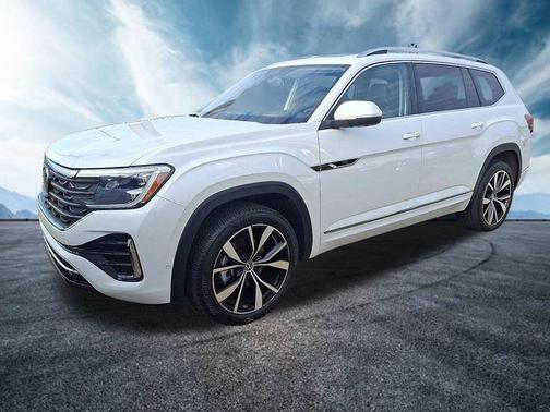 opal white pearl 2026 Volkswagen Atlas 2.0T SEL Premium R-Line 4MOTION