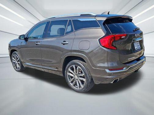 Smokey Quartz Metallic 2019 GMC Terrain Denali