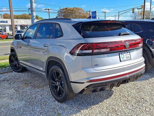 2026 Volkswagen Atlas Cross Sport 2.0T SEL
