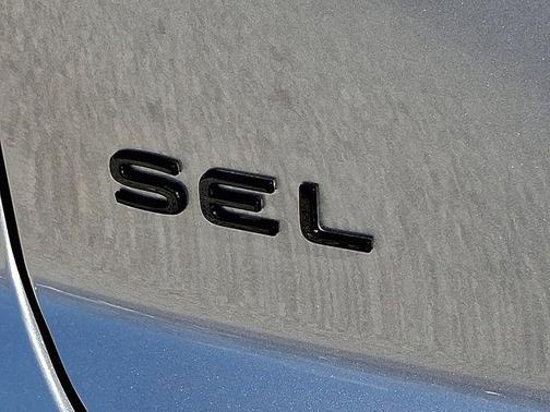 2026 Volkswagen Atlas Cross Sport 2.0T SEL