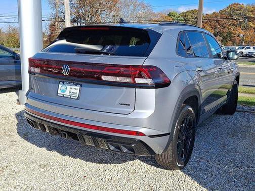 2026 Volkswagen Atlas Cross Sport 2.0T SEL