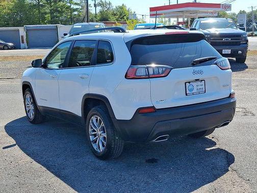 2022 Jeep Cherokee Latitude Lux
