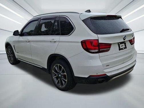 Alpine White 2017 BMW X5 xDrive35i