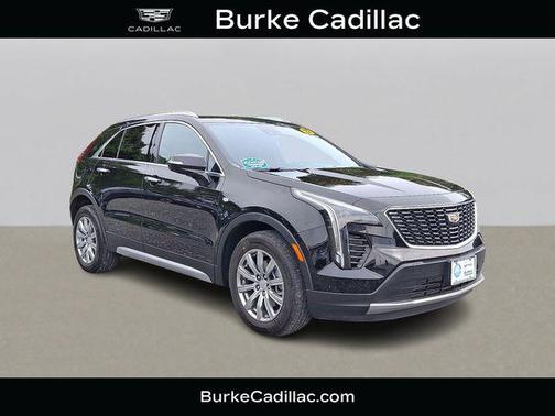 2022 Cadillac XT4 Premium Luxury