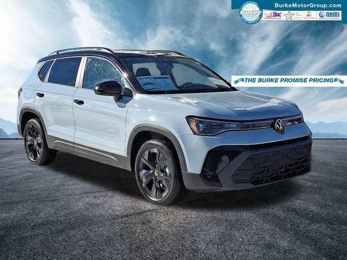 2026 Volkswagen Taos SE Black