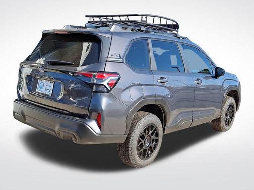 2025 Subaru Forester Base