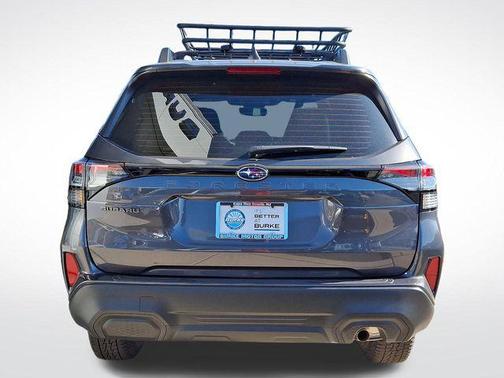 2025 Subaru Forester Base
