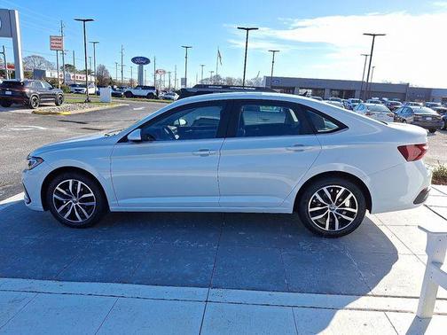 2026 Volkswagen Jetta 1.4T SE