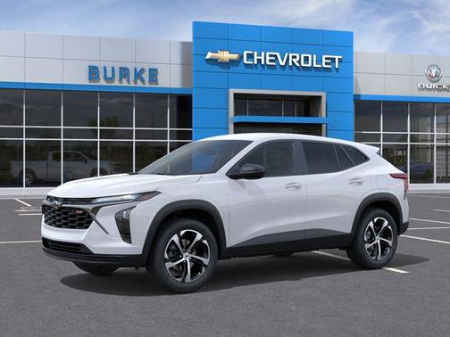 Summit White 2026 Chevrolet Trax FWD 1RS