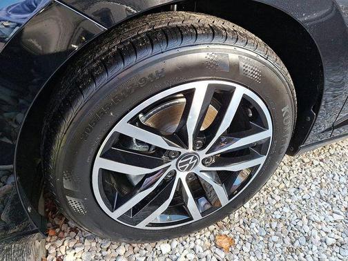 2026 Volkswagen Jetta 1.4T SE