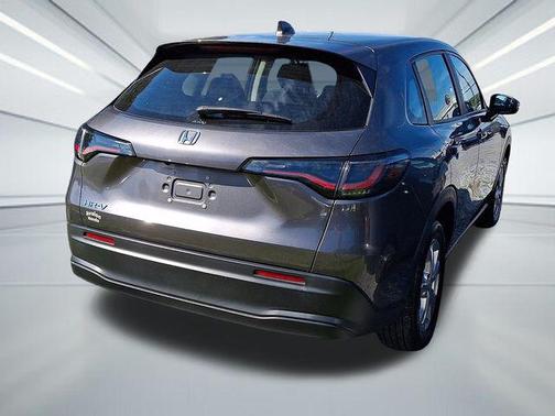 Modern Steel Metallic 2023 Honda HR-V LX