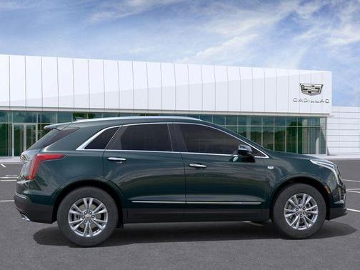 Emerald Lake Metallic 2026 Cadillac XT5 Luxury