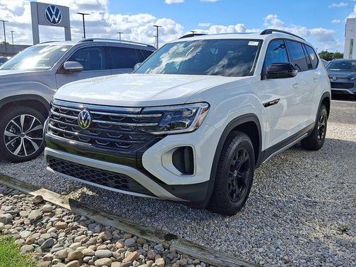 2025 Volkswagen Atlas 2.0T Peak Edition