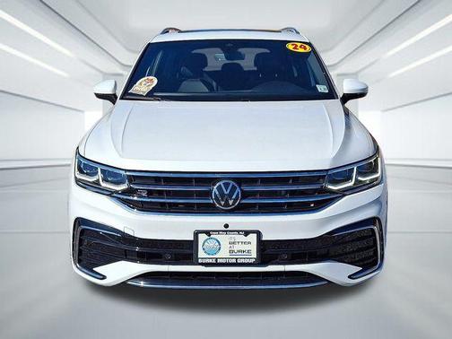 2024 Volkswagen Tiguan 2.0T SEL R-Line 4MOTION