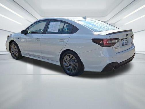 Crystal White Pearl 2025 Subaru Legacy Sport