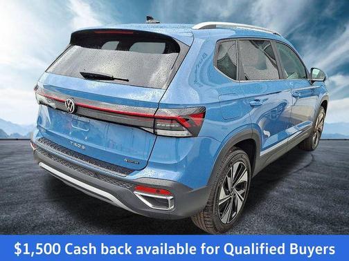 Monterey Blue Pearl 2026 Volkswagen Taos SE