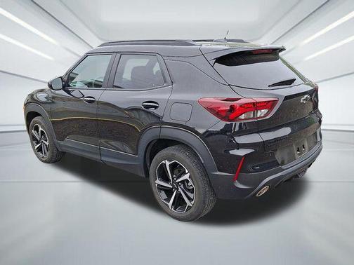 Mosaic Black Metallic 2023 Chevrolet Trailblazer RS