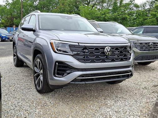 2025 Volkswagen Atlas 2.0T SEL Premium R-Line 4MOTION
